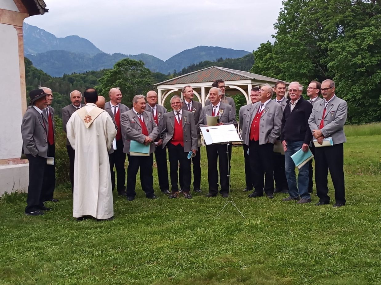 2025-28 Maiandacht Trojer.jpg